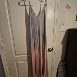 Ombre flow dress size m